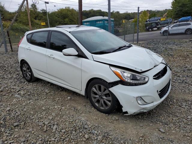 Photo 4 from auction – 2015 HYUNDAI ACCENT GLS with VIN KMHCU5AEXFU220171