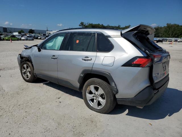 Photo 2 from auction – 2021 TOYOTA RAV4 XLE with VIN 2T3W1RFV8MC113227