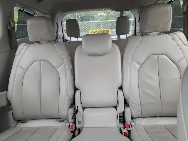 Photo 10 from auction – 2017 CHRYSLER PACIFICA T with VIN 2C4RC1BGXHR588540