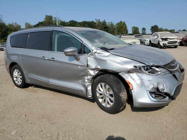 Photo 4 from auction – 2017 CHRYSLER PACIFICA T with VIN 2C4RC1BG4HR583642