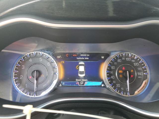 Photo 9 from auction – 2015 CHRYSLER 200 C with VIN 1C3CCCCG1FN620273