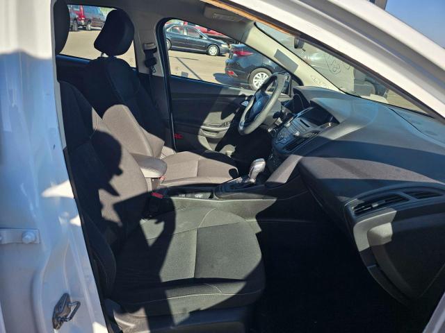 Photo 5 from auction – 2016 FORD FOCUS SE with VIN 1FADP3K28GL348527
