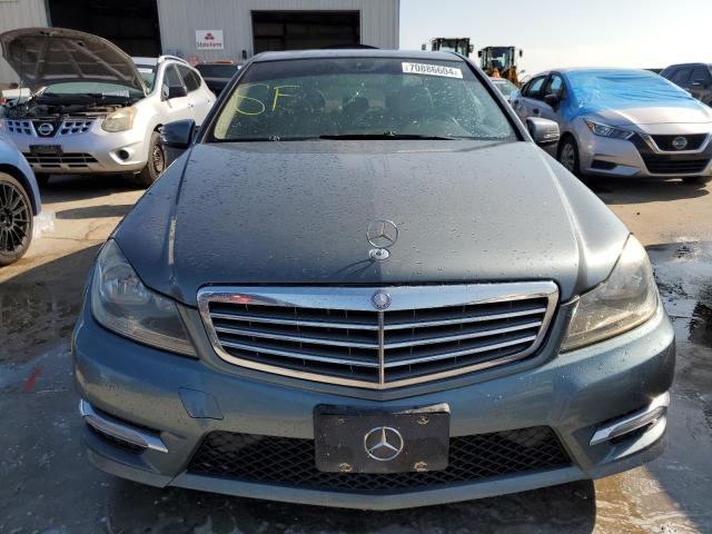 Photo 5 from auction – 2012 MERCEDES-BENZ C 250 with VIN WDDGF4HB2CA720947