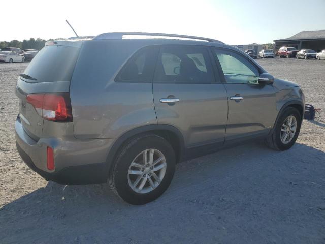 Photo 3 from auction – 2015 KIA SORENTO LX with VIN 5XYKTDA70FG651344