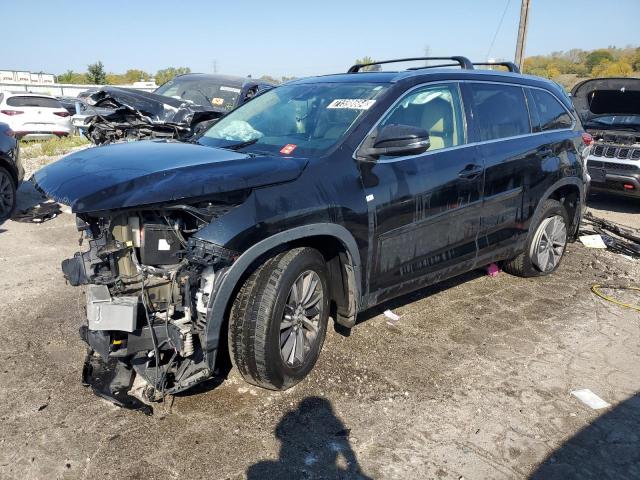 TOYOTA HIGHLANDER 2017 with VIN 5TDJZRFH1HS417891 - Photo from auction