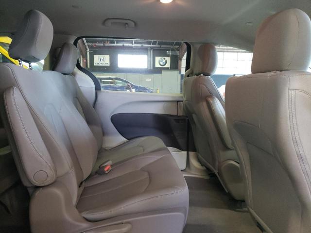 Photo 11 from auction – 2020 CHRYSLER VOYAGER L with VIN 2C4RC1AGXLR243499