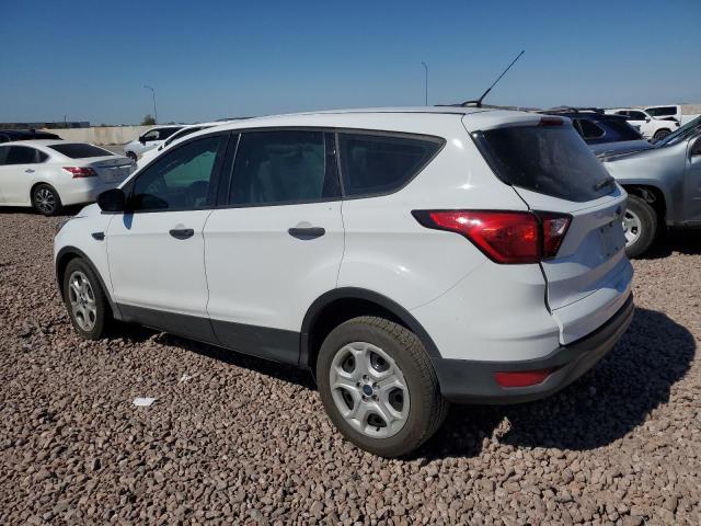 Photo 2 from auction – 2019 FORD ESCAPE S with VIN 1FMCU0F73KUB62377