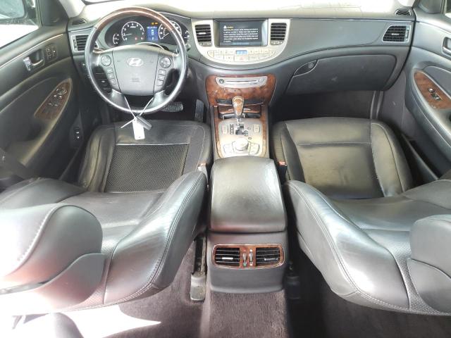 Photo 8 from auction – 2011 HYUNDAI GENESIS 4. with VIN KMHGC4DF2BU119218