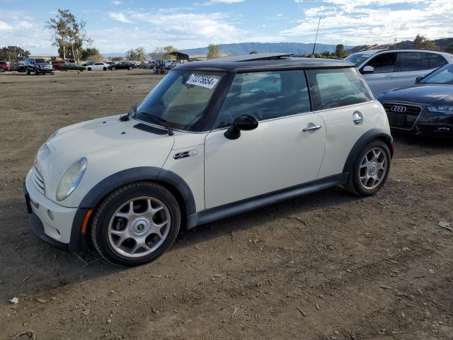 MINI COOPER S 2006 with VIN WMWRE33566TJ37482 - Photo from auction
