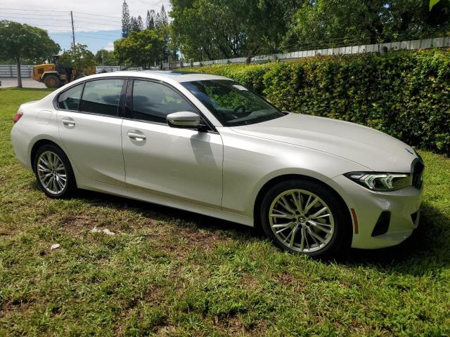 Photo 4 from auction – 2023 BMW 330I with VIN 3MW69FF00P8D72395