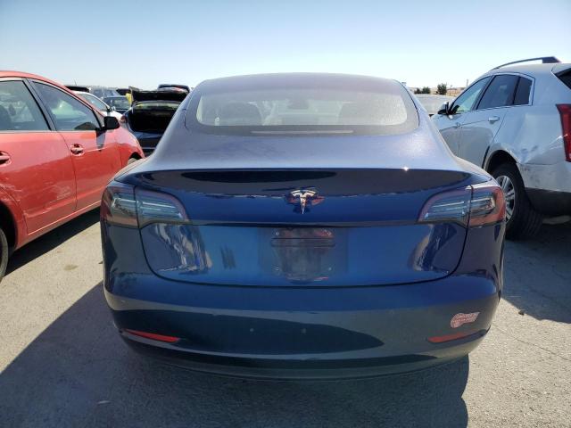 Photo 6 from auction – 2018 TESLA MODEL 3 with VIN 5YJ3E1EA2JF050634