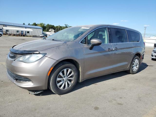 CHRYSLER PACIFICA T 2017 with VIN 2C4RC1DG6HR588242 - Photo from auction