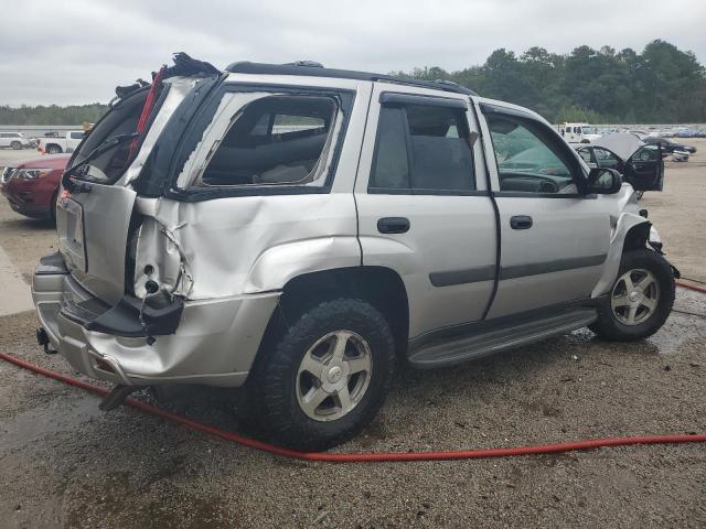Photo 3 from auction – 2005 CHEVROLET TRAILBLAZE with VIN 1GNDS13S452215074