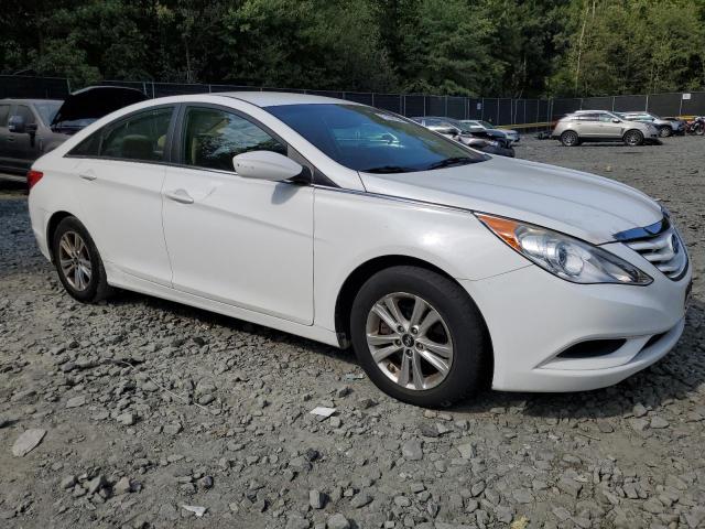 Photo 4 from auction – 2013 HYUNDAI SONATA GLS with VIN 5NPEB4AC9DH778595