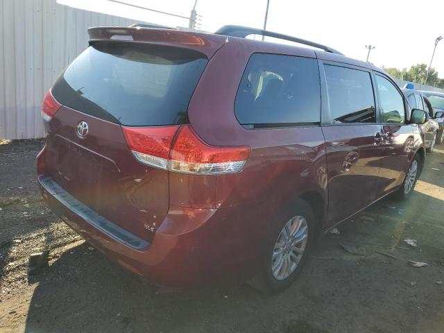 Photo 3 from auction – 2012 TOYOTA SIENNA XLE with VIN 5TDYK3DC9CS275757
