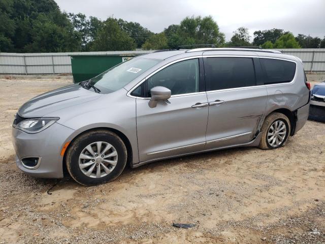 CHRYSLER PACIFICA T 2018 with VIN 2C4RC1EG6JR322417 - Photo from auction
