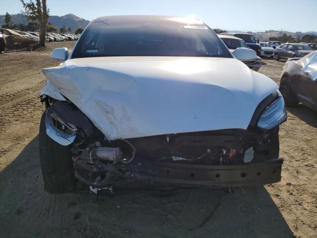 Photo 5 from auction – 2017 TESLA MODEL X with VIN 5YJXCBE27HF049415