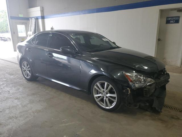Photo 4 from auction – 2006 LEXUS IS 350 with VIN JTHBE262965007621