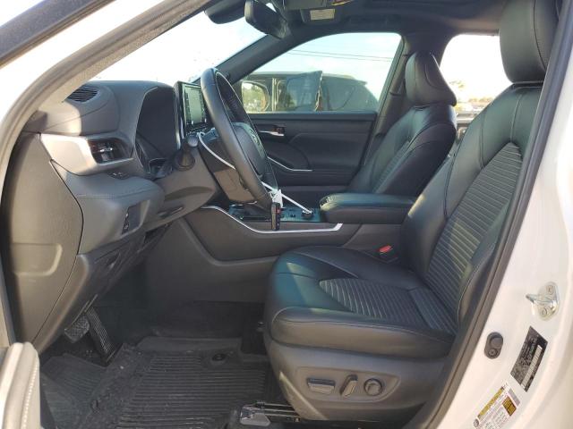 Photo 7 from auction – 2022 TOYOTA HIGHLANDER with VIN 5TDJZRBH0NS207820