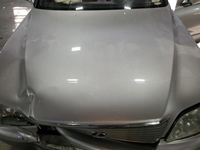 Photo 11 from auction – 1998 LEXUS LS 400 with VIN JT8BH28F1W0127630