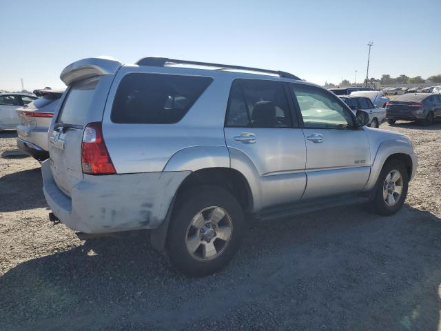 Photo 3 from auction – 2006 TOYOTA 4RUNNER SR with VIN JTEBU14R868065115