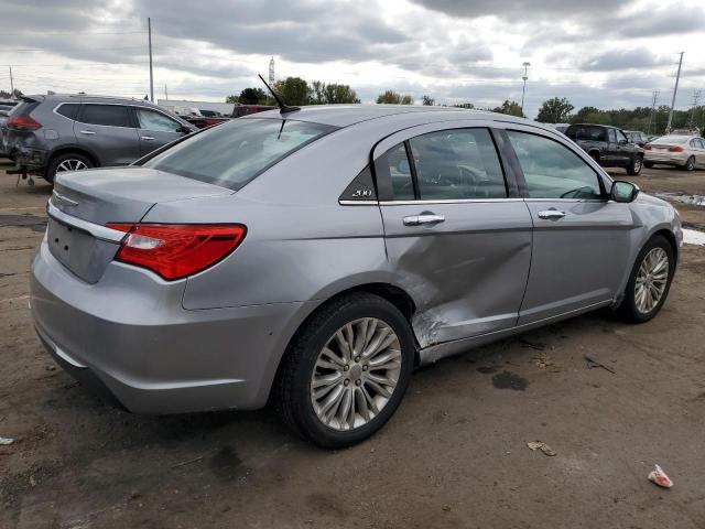 Photo 3 from auction – 2013 CHRYSLER 200 LIMITE with VIN 1C3CCBCG8DN684768