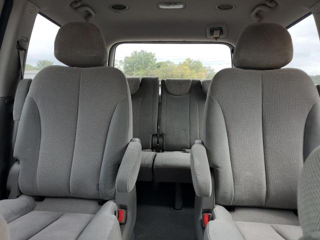 Photo 10 from auction – 2012 KIA SEDONA EX with VIN KNDMH4C70C6423821