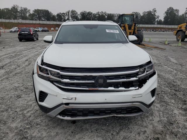 Photo 5 from auction – 2022 VOLKSWAGEN ATLAS CROS with VIN 1V2KE2CA2NC222750