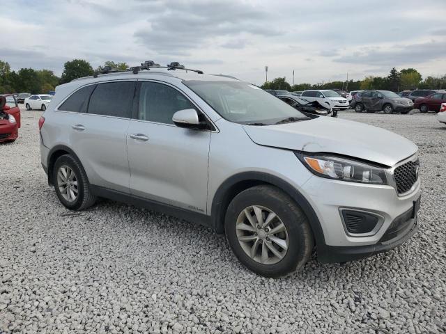 Photo 4 from auction – 2016 KIA SORENTO LX with VIN 5XYPGDA52GG143306