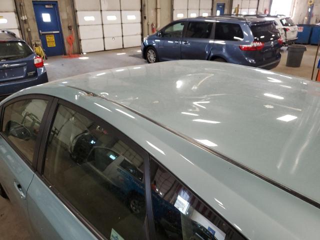 Photo 13 from auction – 2014 TOYOTA PRIUS V with VIN JTDZN3EU2E3340925