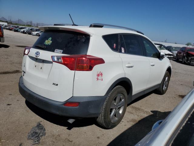 Photo 3 from auction – 2015 TOYOTA RAV4 with VIN JTMWFREV5FJ051417