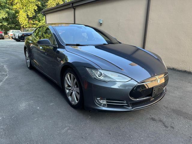 TESLA MODEL S 2016 with VIN 5YJSA1E22GF124708 - Photo from auction