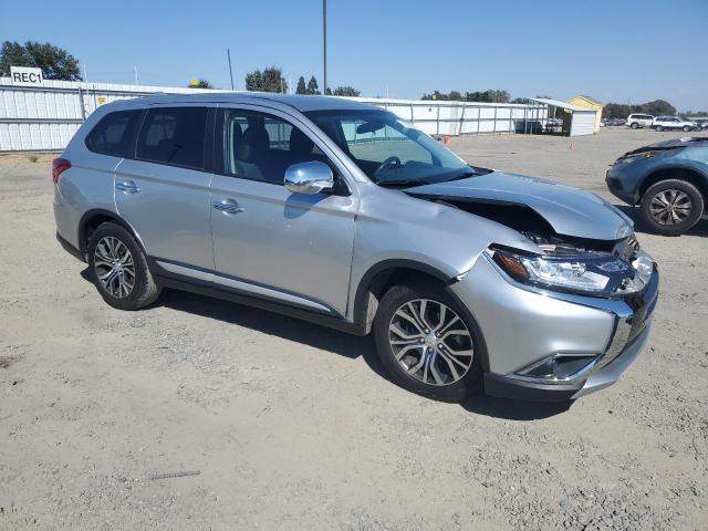 Photo 4 from auction – 2018 MITSUBISHI OUTLANDER with VIN JA4AD2A38JZ015575