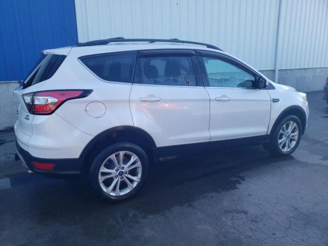 Photo 3 from auction – 2017 FORD ESCAPE SE with VIN 1FMCU9G9XHUD97758