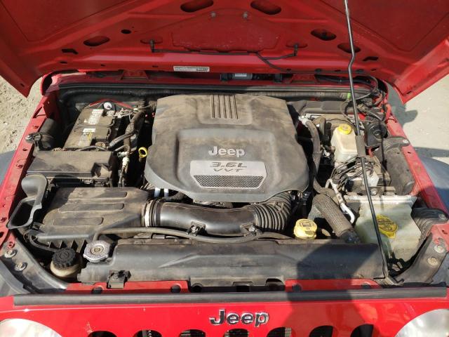 Photo 12 from auction – 2014 JEEP WRANGLER U with VIN 1C4BJWDG0EL223015