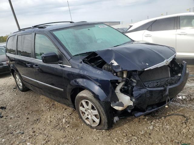 Photo 4 from auction – 2010 CHRYSLER TOWN & COU with VIN 2A4RR8DX1AR330542