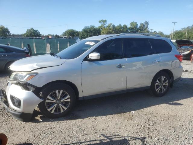 NISSAN PATHFINDER 2017 with VIN 5N1DR2MN1HC652415 - Photo from auction