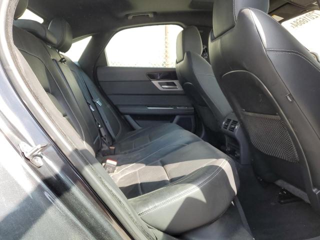 Photo 10 from auction – 2017 JAGUAR XF R - SPO with VIN SAJBF4BV3HCY33746