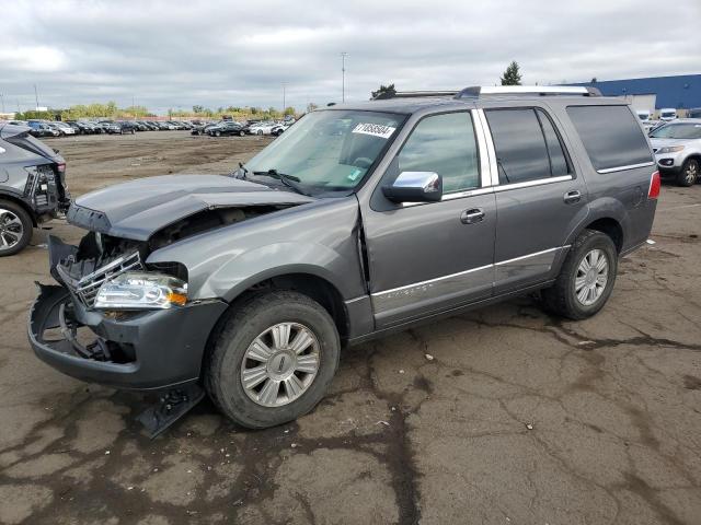 LINCOLN NAVIGATOR 2010 with VIN 5LMJJ2J58AEJ00450 - Photo from auction