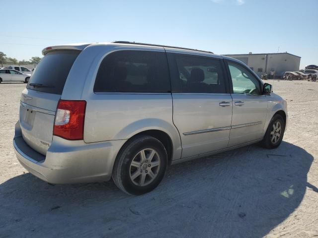 Photo 3 from auction – 2012 CHRYSLER TOWN & COU with VIN 2C4RC1BG7CR343977