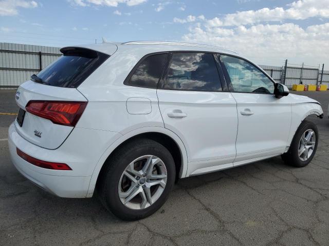 Photo 3 from auction – 2018 AUDI Q5 PREMIUM with VIN WA1ANAFY7J2188945