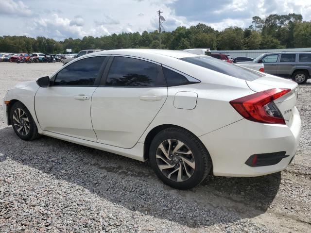 Photo 2 from auction – 2018 HONDA CIVIC EX with VIN 19XFC2F74JE023632