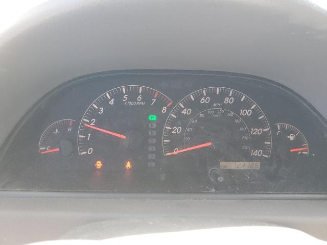 Photo 9 from auction – 2005 TOYOTA CAMRY LE with VIN 4T1BF30K85U613795