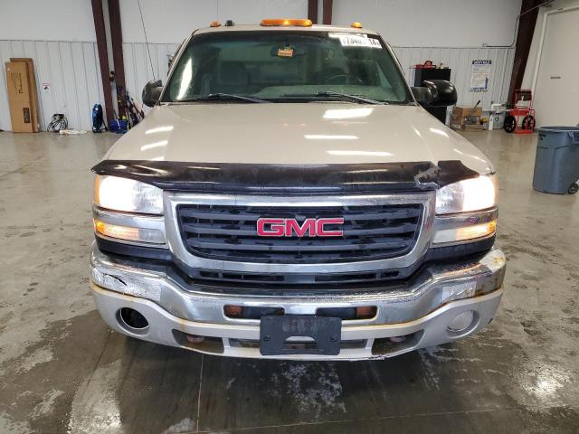 Photo 5 from auction – 2005 GMC SIERRA K25 with VIN 1GTHK29U45E210481