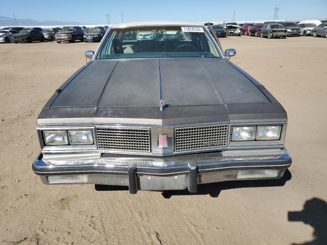 Photo 5 from auction – 1983 OLDSMOBILE NINETY-EIG with VIN 1G3AW69Y3DM957932