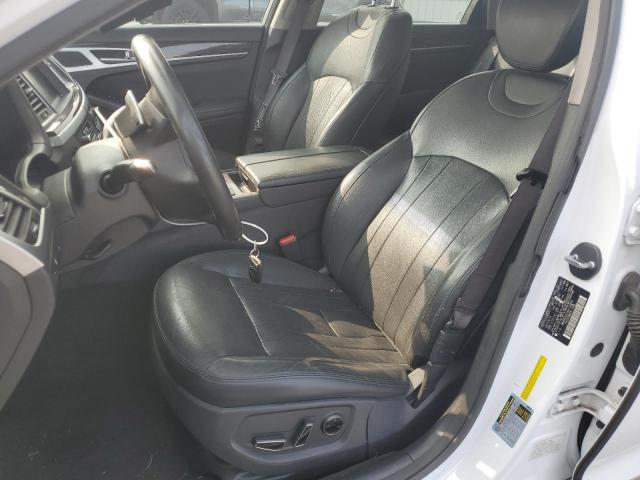 Photo 7 from auction – 2016 HYUNDAI GENESIS 3. with VIN KMHGN4JE7GU139235