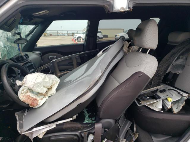 Photo 12 from auction – 2015 KIA SOUL with VIN KNDJN2A23F7801975