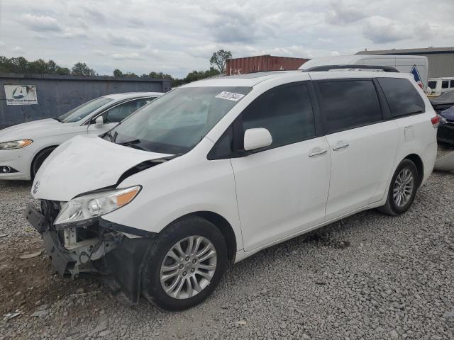 TOYOTA SIENNA XLE 2011 with VIN 5TDYK3DC4BS162331 - Photo from auction