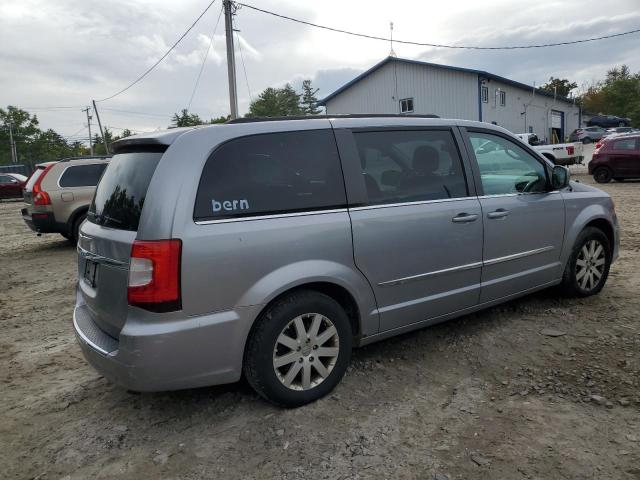Photo 3 from auction – 2013 CHRYSLER TOWN & COU with VIN 2C4RC1BGXDR621465