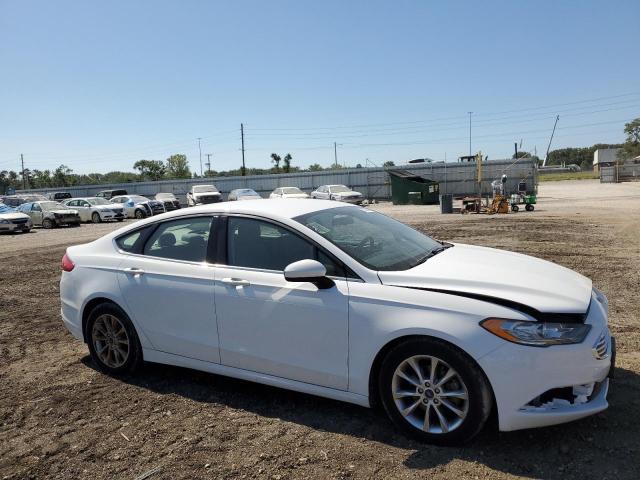 Photo 4 from auction – 2017 FORD FUSION SE with VIN 3FA6P0HD5HR172183